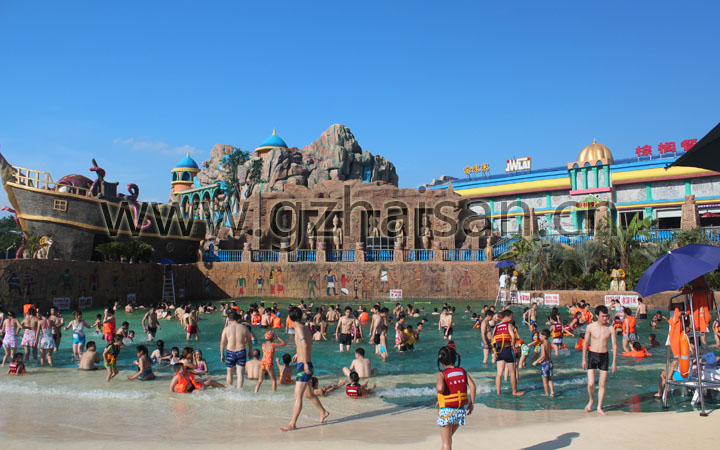 水主題公園項目旅游策劃咨詢公司:橫店夢幻谷水世界現(xiàn)場圖